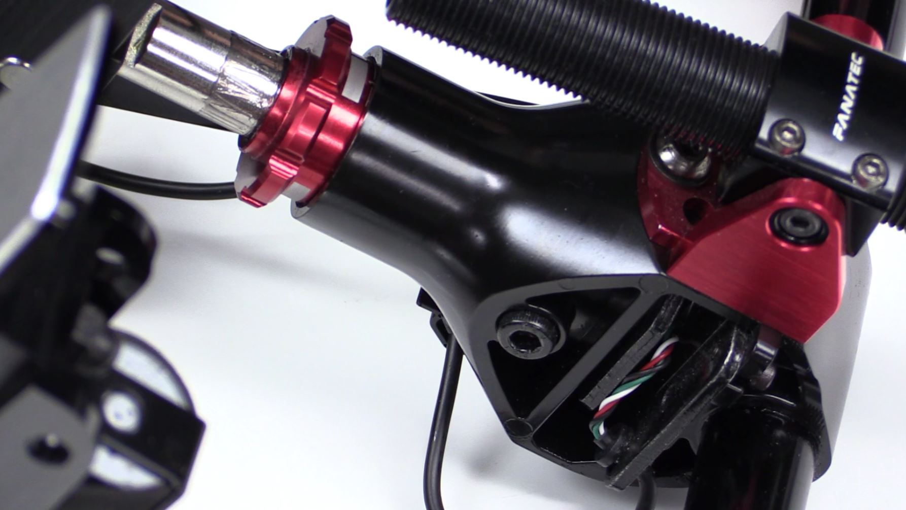 fanatec-brake-performance-kit-preload-screw