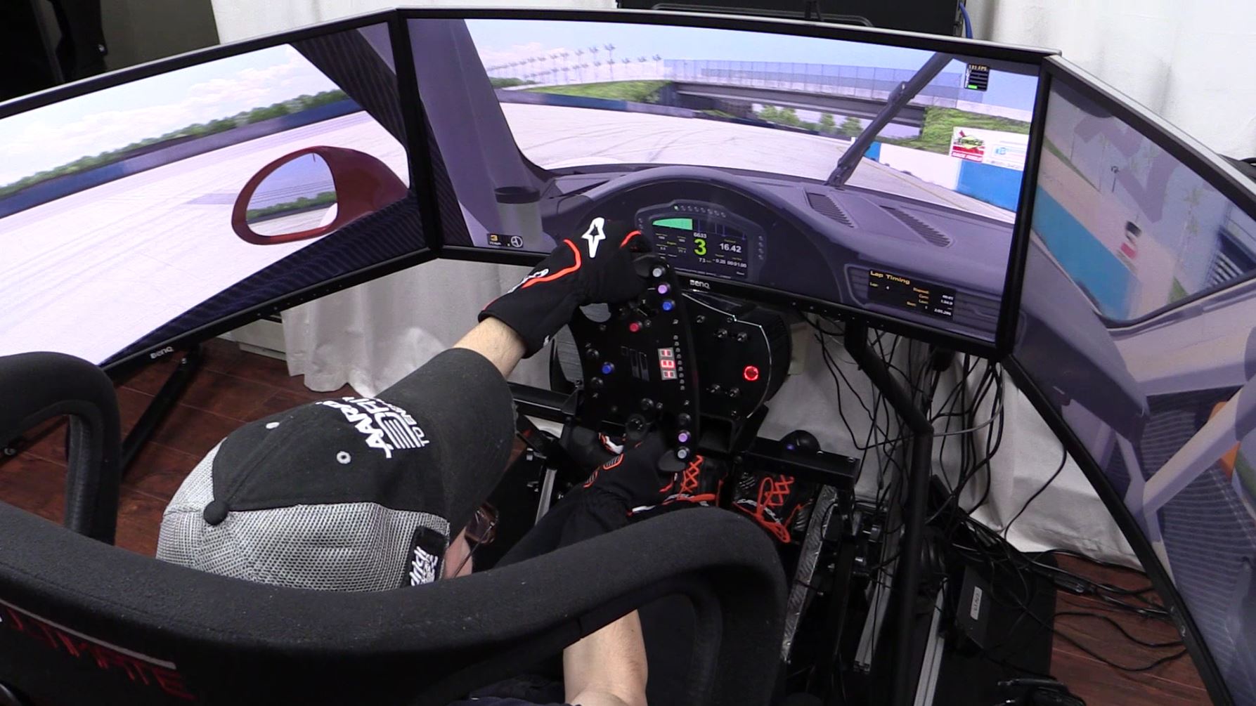 fanatec-clubsport-wheel-base-v2-iracing-sebring-porsche-911-next-level-motion-platform-v3