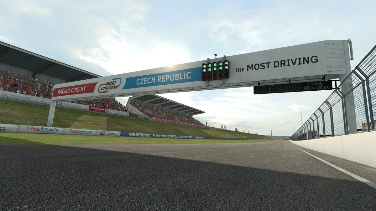 RaceRoom Most Autodrom 3